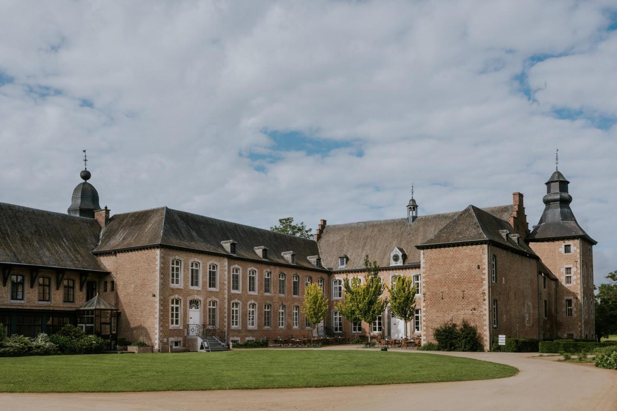 Chateau De Looz Dış mekan fotoğraf